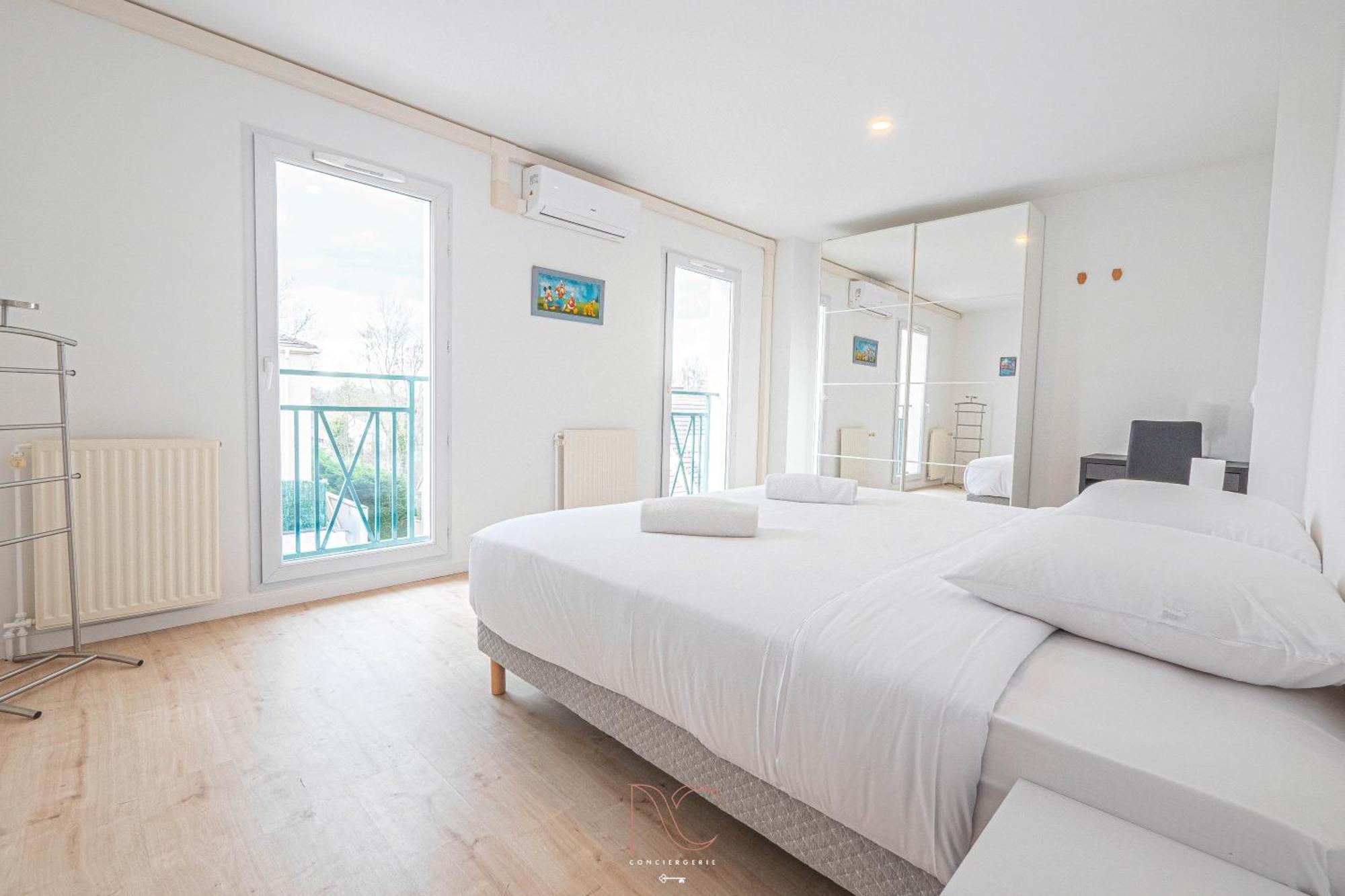*Disneyland-Paris* 9 Pers, 2 Parkings, Wifi, Ac Montevrain Ngoại thất bức ảnh